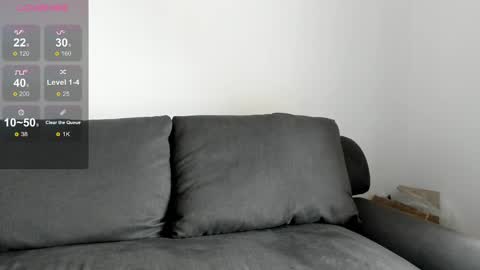 Snapshot of minimaia chatting on December 28, 2024, 3:04 am Maya online show from December 28, 2024, 3:04 am