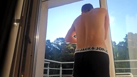 minio007 online show from September 29, 2025, 7:13 am