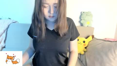 Minji online show from January 15, 2026, 1:16 pm