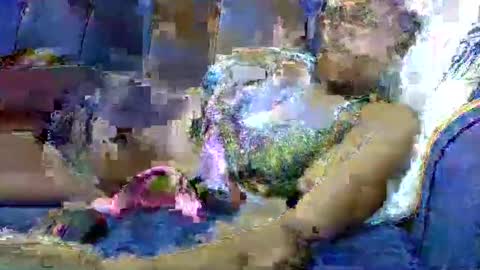 minlavine online show from May 13, 2026, 11:29 am