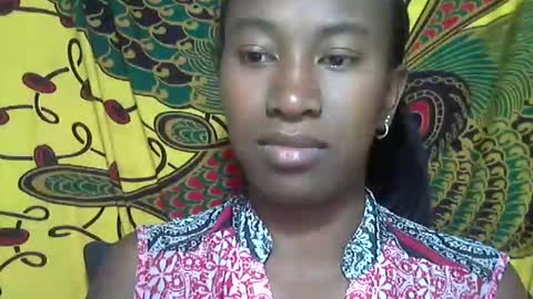 minouch211907 online show from October 1, 2025, 4:40 am