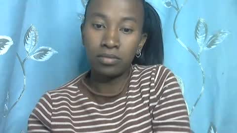 minouch211907 online show from July 1, 2026, 6:07 pm