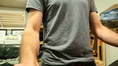 mintmagnificent online show from November 3, 2025, 7:26 pm