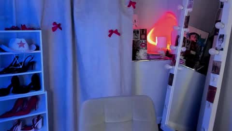 Snapshot of mipsymipson chatting on January 19, 2026, 10:30 am NEXT STREAM NOVEMBER 27282930 online show from January 19, 2026, 10:30 am