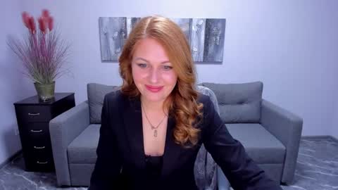 Snapshot of mira_whites chatting on February 20, 2025, 4:14 pm Mira online show from February 20, 2025, 4:14 pm