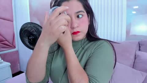 mirabella_miller online show from May 16, 2026, 12:26 pm