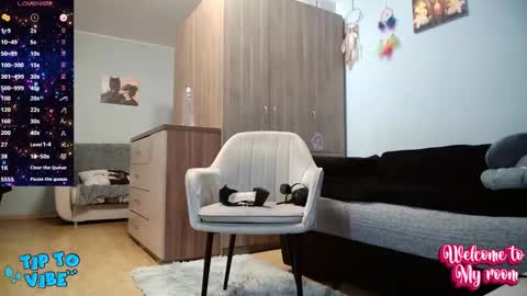 Miracle Rose online show from February 4, 2025, 2:07 am