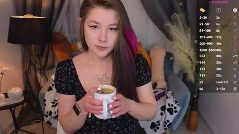 Snapshot of mirafalls chatting on October 20, 2025, 5:19 am Mira online show from October 20, 2025, 5:19 am