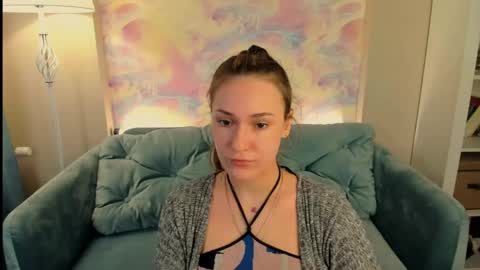 mirageanny online show from April 28, 2026, 11:26 am