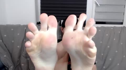 Snapshot of miram_yoo chatting on March 9, 2025, 11:46 pm online show from March 9, 2025, 11:46 pm