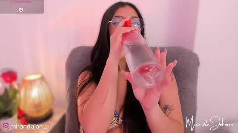 Snapshot of mirandajohnson_ chatting on May 14, 2026, 12:12 pm Miranda online show from May 14, 2026, 12:12 pm