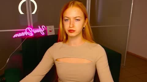 Snapshot of mirandamayers chatting on September 22, 2025, 5:53 am MirandaMayers online show from September 22, 2025, 5:53 am