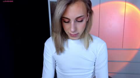 Snapshot of miraraid chatting on January 10, 2025, 3:29 am miraraid online show from January 10, 2025, 3:29 am