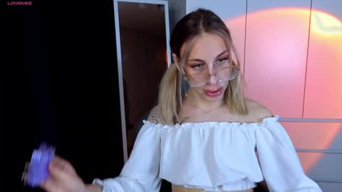 Snapshot of miraraid chatting on January 14, 2025, 9:45 am miraraid online show from January 14, 2025, 9:45 am