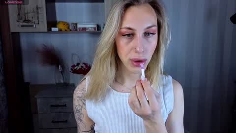 Snapshot of miraraid chatting on January 20, 2025, 4:10 am miraraid online show from January 20, 2025, 4:10 am