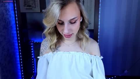 Snapshot of miraraid chatting on February 10, 2025, 1:03 am miraraid online show from February 10, 2025, 1:03 am