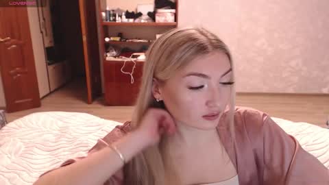 Mira online show from February 8, 2026, 3:15 pm