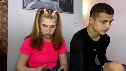 Snapshot of mirelcouple chatting on February 9, 2026, 10:08 am mirelcouple online show from February 9, 2026, 10:08 am