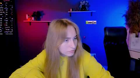 miriam_crazy online show from October 16, 2025, 12:50 pm