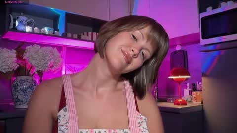 Snapshot of mirrorofsoul chatting on March 1, 2026, 5:04 pm Shelley online show from March 1, 2026, 5:04 pm