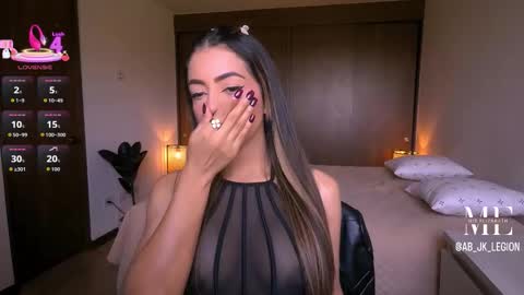 Snapshot of mis_elizabeth chatting on February 12, 2026, 3:18 pm Eliza online show from February 12, 2026, 3:18 pm