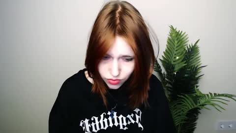 misaki_chan_ online show from February 17, 2026, 10:38 pm