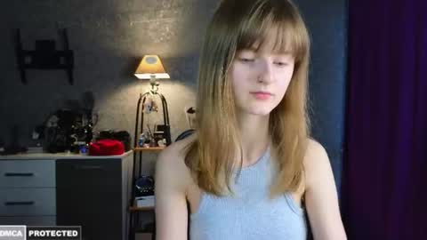 Alisa NONNUDE online show from June 21, 2026, 5:48 pm