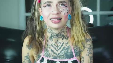 Snapshot of miss___angel chatting on March 4, 2026, 10:32 am miss___angel online show from March 4, 2026, 10:32 am