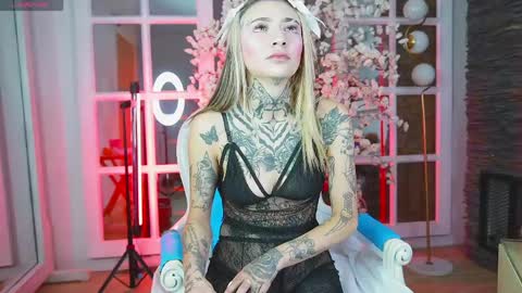 Snapshot of miss___angel chatting on April 14, 2026, 11:05 am miss___angel online show from April 14, 2026, 11:05 am