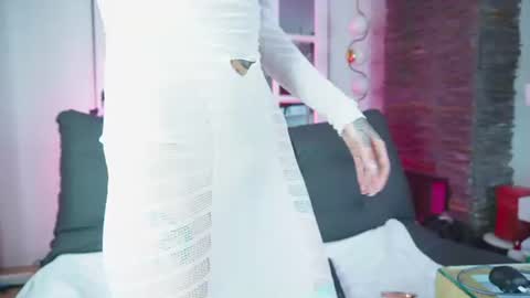 Snapshot of miss___angel chatting on June 18, 2026, 11:03 am miss___angel online show from June 18, 2026, 11:03 am
