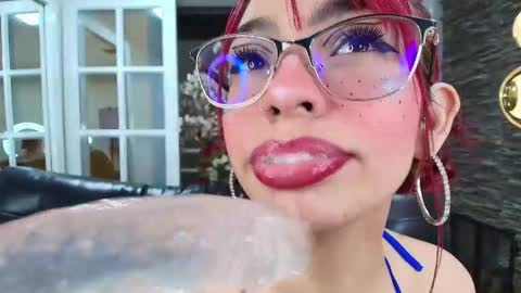 Abigail online show from November 6, 2025, 11:11 am