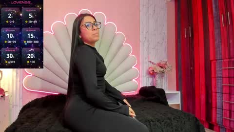miss__star_ online show from June 3, 2026, 2:08 pm