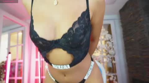Snapshot of miss__zoe chatting on April 23, 2026, 6:10 pm Zoe online show from April 23, 2026, 6:10 pm