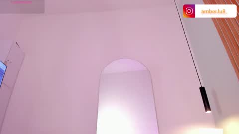 Amber  online show from March 9, 2026, 5:11 am