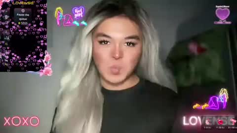 Snapshot of miss_anita_69x chatting on February 20, 2026, 1:00 pm Anita online show from February 20, 2026, 1:00 pm