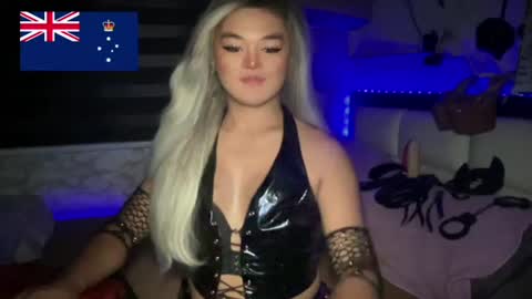 Snapshot of miss_antonette_xxx chatting on June 24, 2026, 8:08 pm Call me Miss Antonette online show from June 24, 2026, 8:08 pm