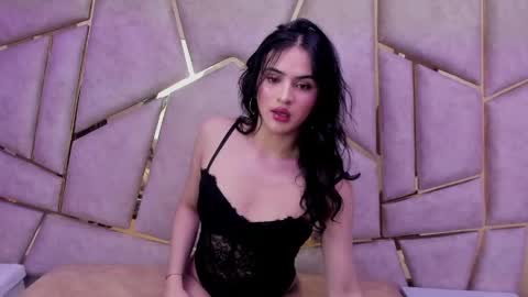 Snapshot of miss_bella_kiss chatting on May 8, 2026, 6:41 am miss_bella_kiss online show from May 8, 2026, 6:41 am
