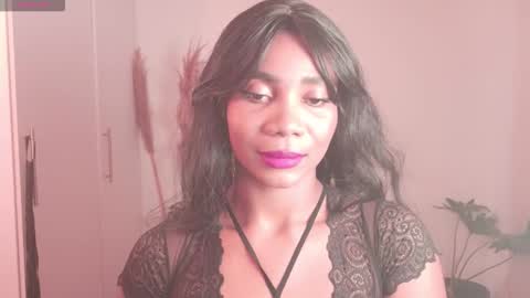 Snapshot of miss_benz chatting on November 24, 2025, 1:11 pm miss_benz online show from November 24, 2025, 1:11 pm