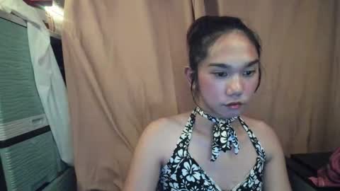 Catriona online show from November 28, 2025, 2:42 pm