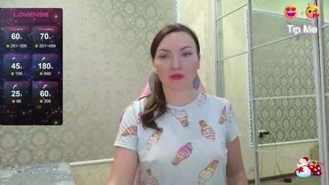 miss_divora online show from February 7, 2026, 8:56 pm