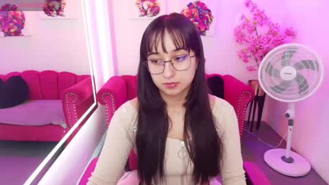 Melanie online show from March 26, 2026, 12:55 pm