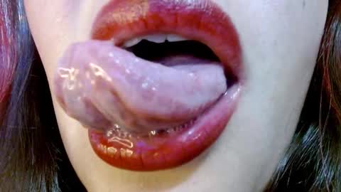 Miss Evoleth online show from February 10, 2025, 7:26 am