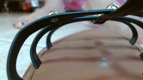 Miss Evoleth online show from February 21, 2026, 1:34 pm