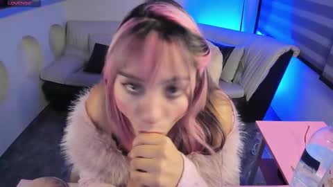 insta    online show from March 13, 2026, 4:35 pm