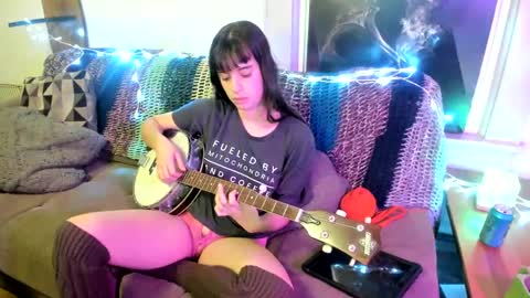 Ivy Rae online show from February 26, 2025, 12:47 pm