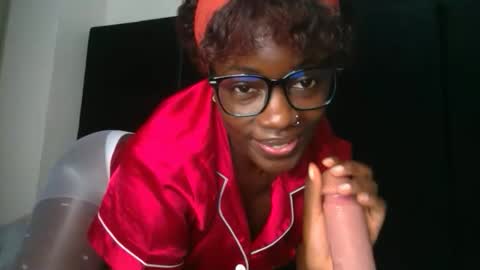 SensuElle  WHAT I DONT SHOW HERE... YOULL ONLY SEE IN PRIVATE  online show from April 18, 2026, 5:55 am