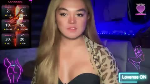 miss_josefy_xxx online show from April 4, 2026, 8:06 pm