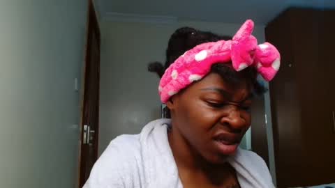 Snapshot of miss_kiarrafit chatting on December 6, 2024, 8:05 am Miss Kiarrafit online show from December 6, 2024, 8:05 am