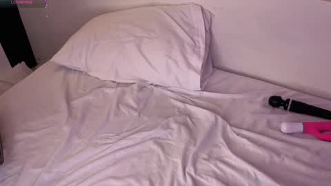   online show from March 27, 2026, 8:26 am