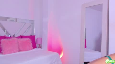   online show from January 13, 2025, 1:06 pm